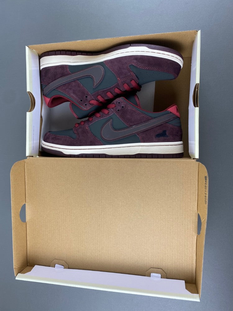 Nike Dunk Low