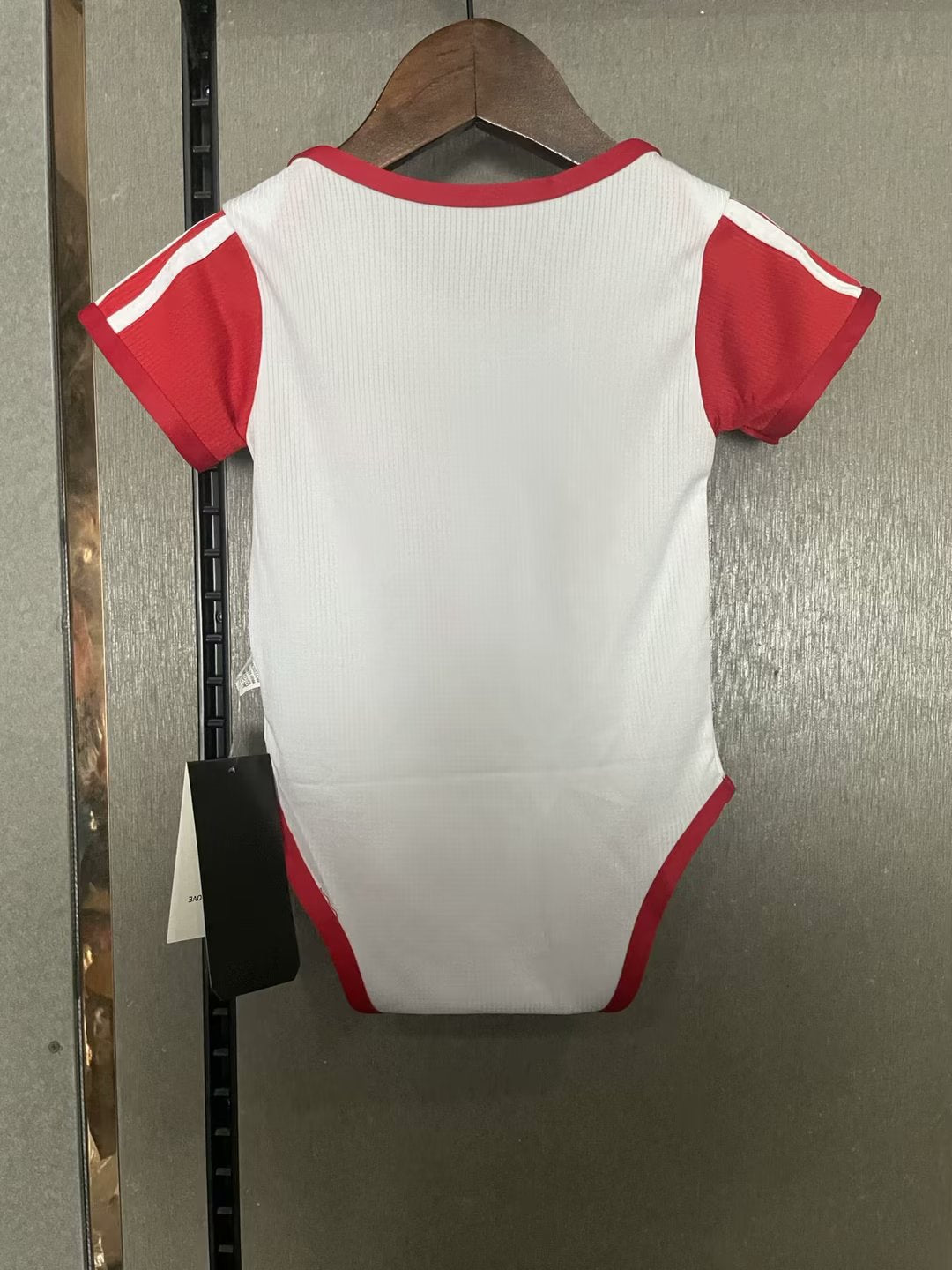 באיירן לבן1