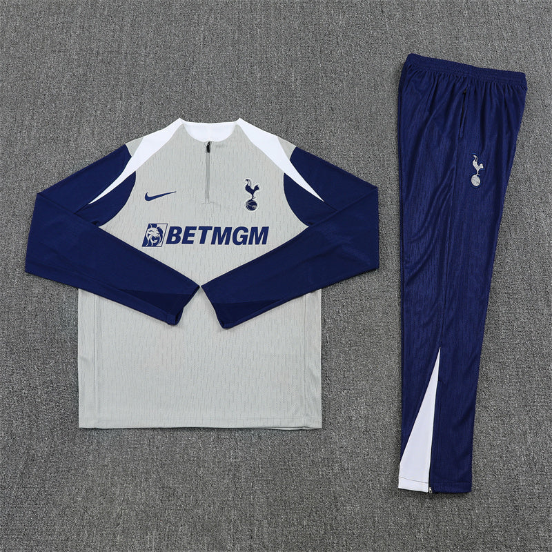 אימונית טוטנהאם - Tottenham Tracksuit