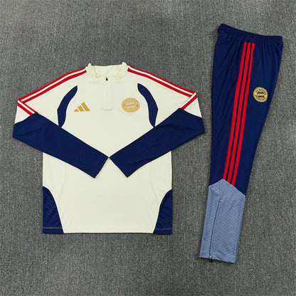 אימונית באיירן מינכן - Bayern Munich Tracksuit