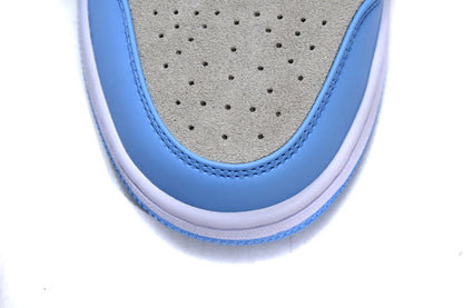 8a3037f5